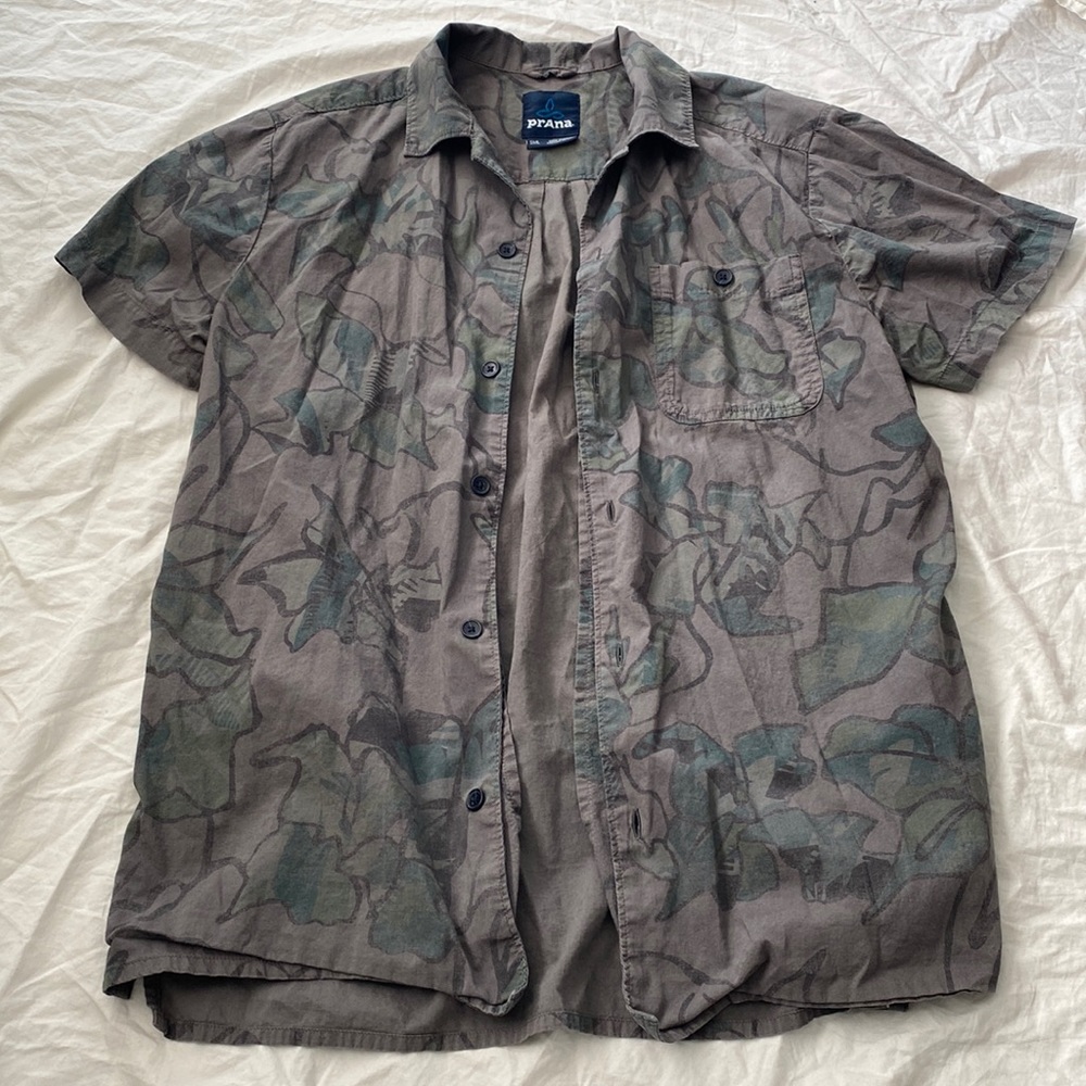 Prana Neutral Florals Button Up Small